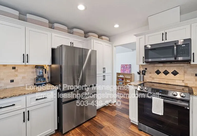 3144 NE 2nd Ct — Photo 49