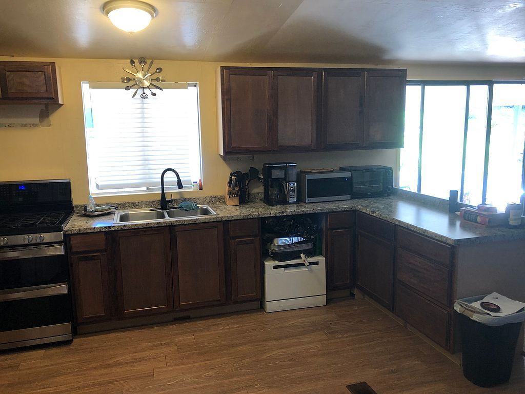 14845 Rapp Rd - Property Image