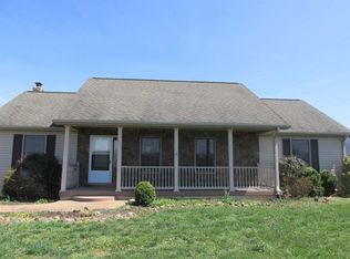 4051 Farmview Rd, Stanley, VA 22851