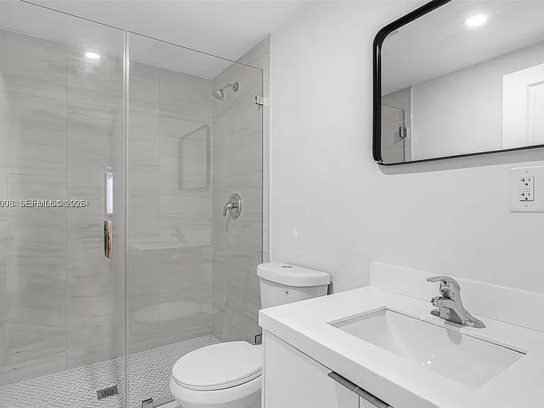 16955 SW 100th Ave #1 — Photo 9