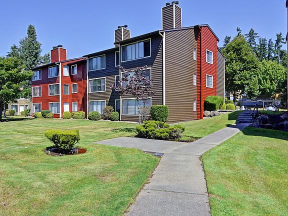 3rd image of 952 SW Campus Dr APT 35C1