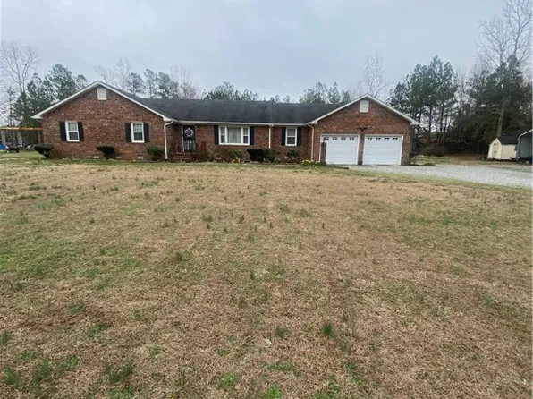 2811 Deer Run Dr, South Prince George, VA 23805