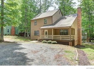 3210 Quail Hill Dr, Midlothian, VA 23112