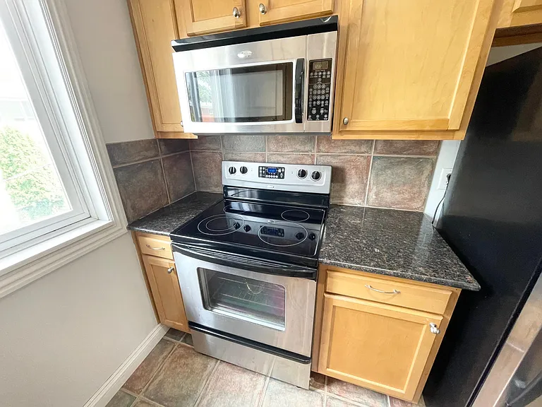 311 N Eton St #D — Photo 15