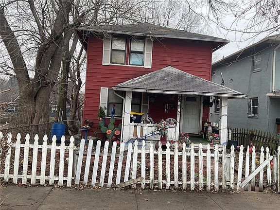 3rd image of 307 Askew Ave