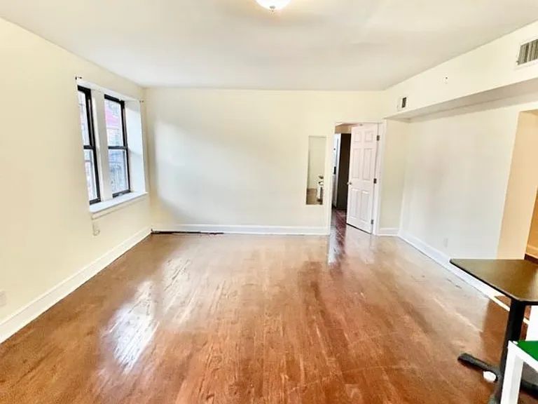 252-254 South St #2 — Photo 3