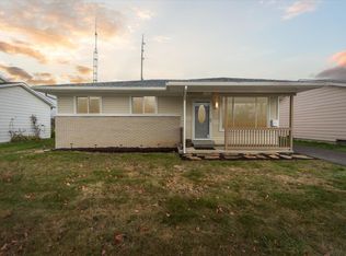 1113 Whitingham Dr, Flint, MI 48503