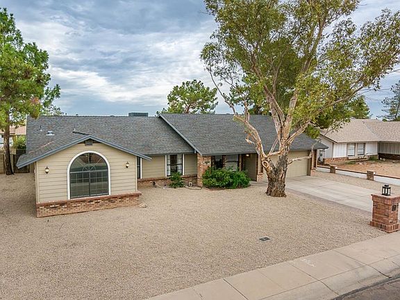 2nd image of 3839 W Villa Maria Dr