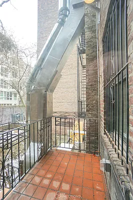 Rented by City Connections Realty | media 44