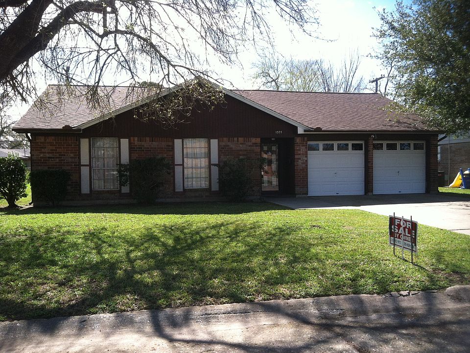 1st image of 1005 N Shepherd Dr