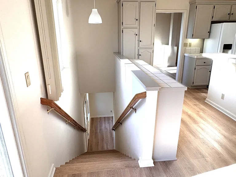 146 Northridge Dr — Photo 18