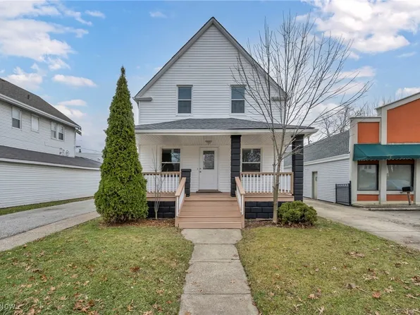 3825 W 140th St, Cleveland, OH 44111