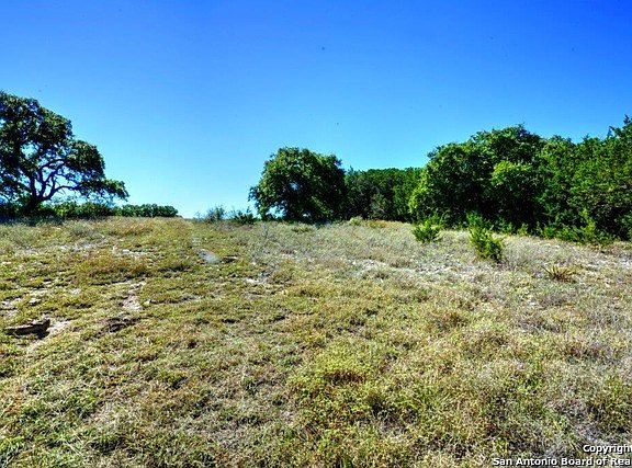 3rd image of 2042 San Jose Way