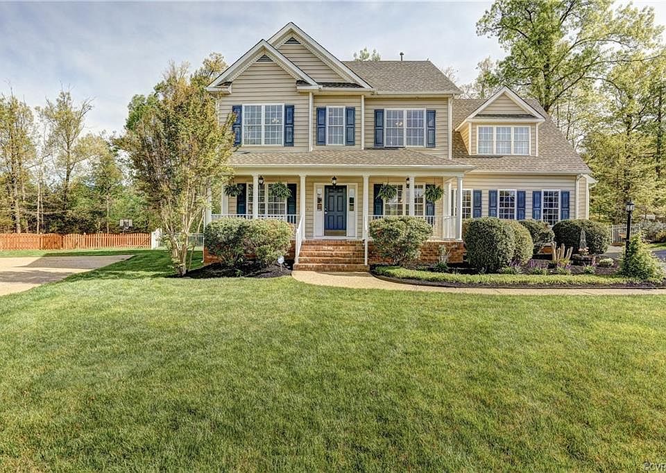 1st image of 4933 Sadler Glen Ct