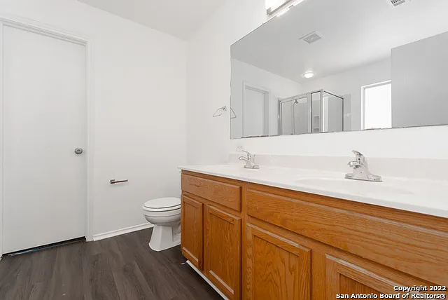 102 Mallow Grv — Photo 14