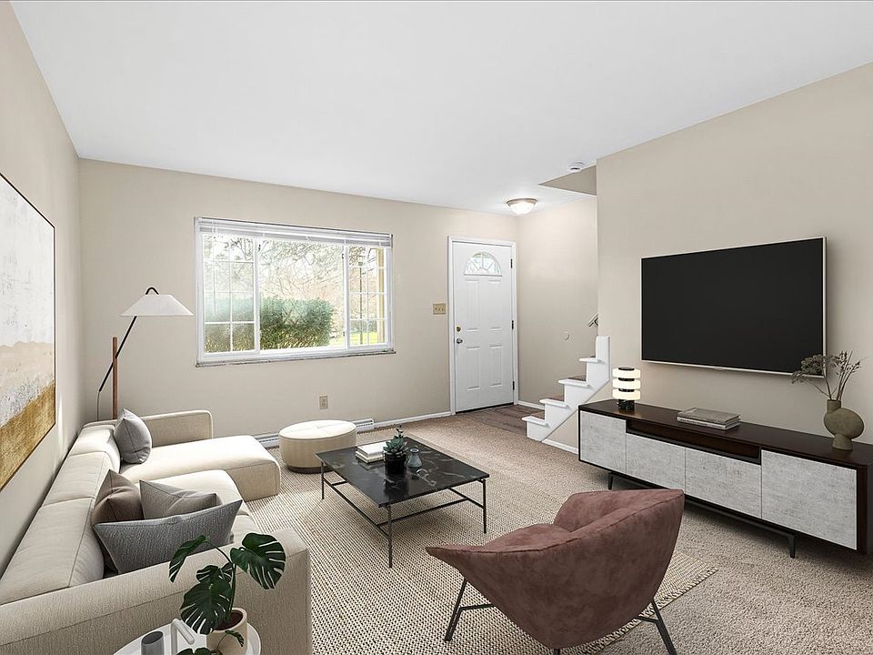 1st image of 699 Hillsdowne Rd APT B