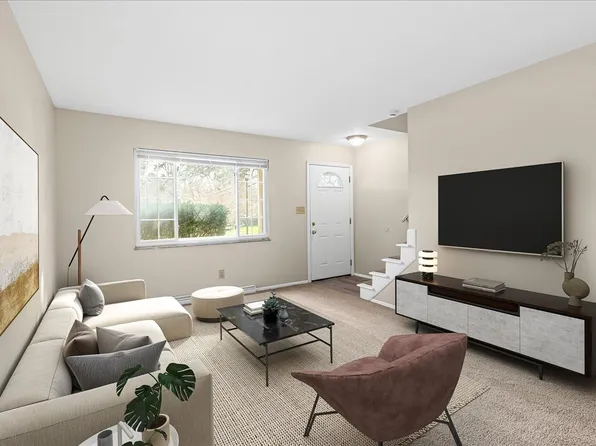 699 Hillsdowne Rd APT B, Westerville, OH 43081