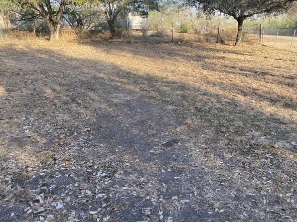 24262 County Road 738, Mathis, TX 78368