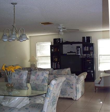 5th image of 8473 Shady Glen Dr