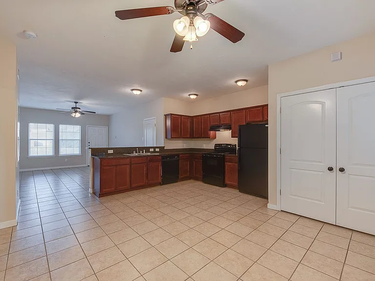 Richmond Ridge Townhomes — Photo 5