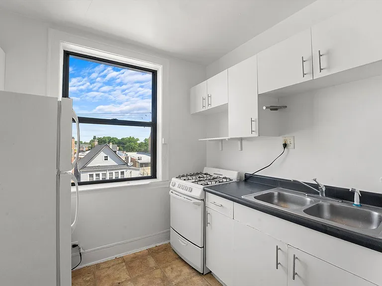 2330 Spaulding LLC — Photo 19