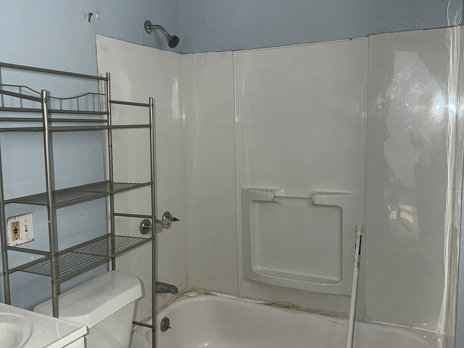 3 bed, 1022 sqft, $1,500 — Photo 3