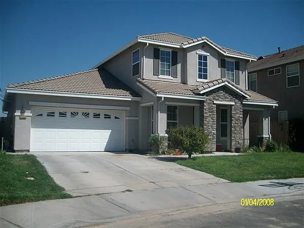 1735 Lemon Ave photo 1