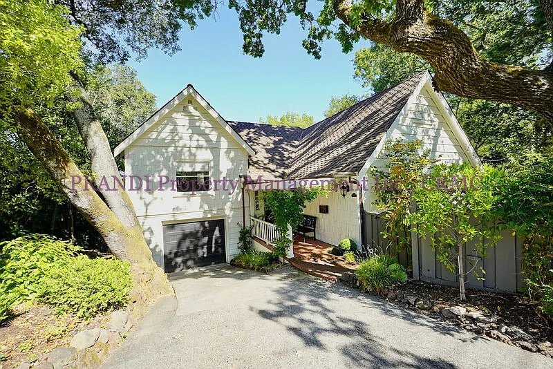 124 Prospect Ave