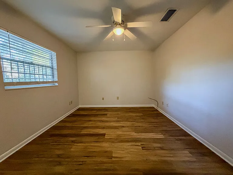 3146 NW 46th Ave — Photo 22