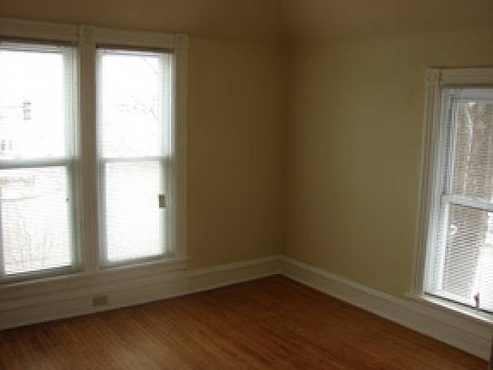 Upstairs bedroom