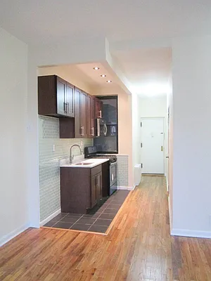 Rented by Bohemia Realty Group | media 2