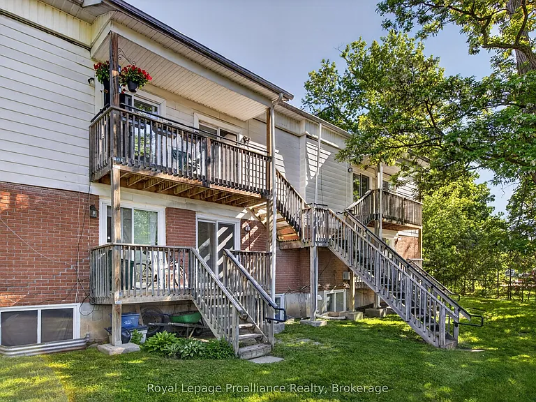 171 Hazlitt St #1 — Photo 19