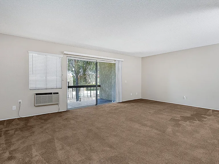 Grande Apartment Homes Living Room