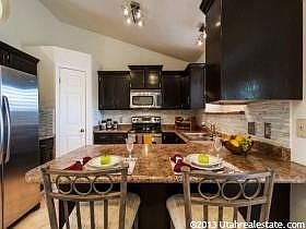5th image of 767 E Meadow Wood Dr