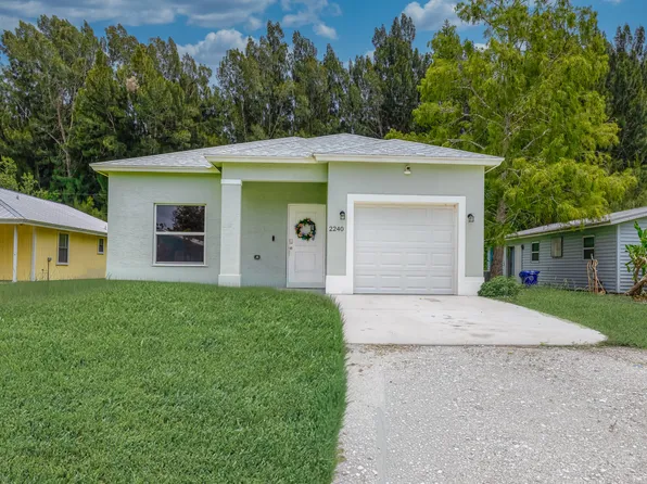 2240 84th Ct, Vero Beach, FL 32966