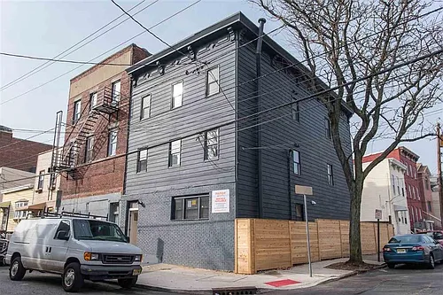 19 Sherman Ave #1 Photo 1
