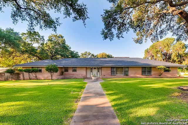 1st image of 6858 Willow Oak Dr