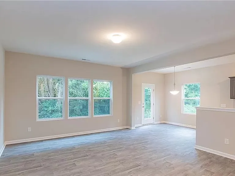 14010 Clayborn St — Photo 19
