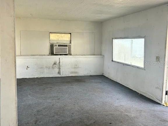 3rd image of 4158 Pine Haven Rd