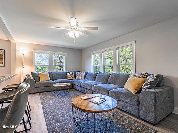 4th image of 2809 Bill Hooks Road