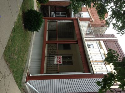5018 W Irving Park Rd, Chicago, IL, 60641