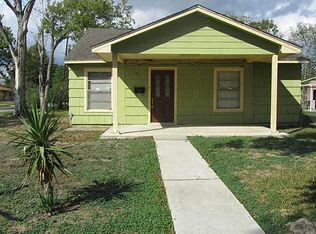 10601 Valencia Dr, Houston, TX 77013