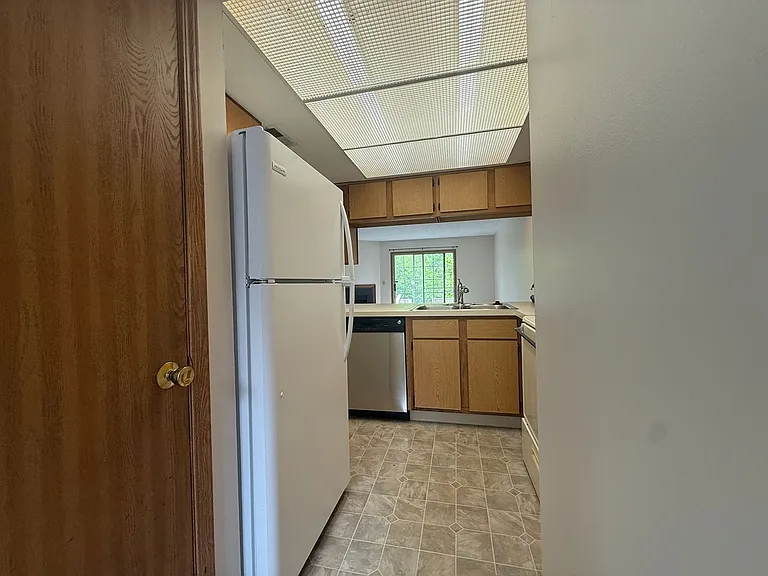 5911 Shadow Lake Cir — Photo 5
