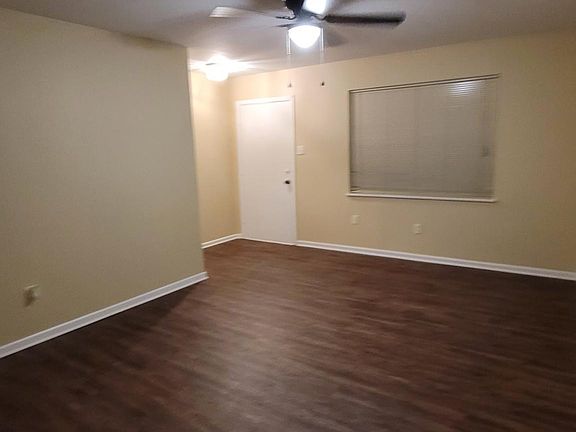 4th image of 309 E Twilight Dr