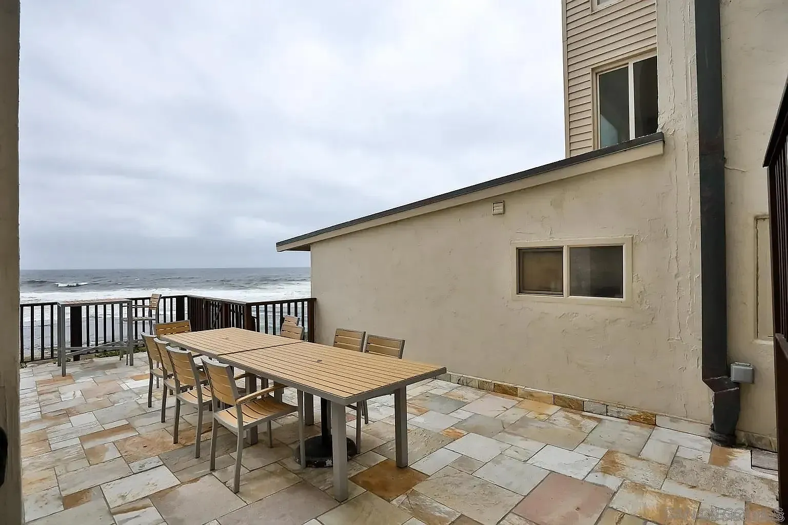 1 bed, 1.0 bath, 328 sqft, $3,900 — Photo 2