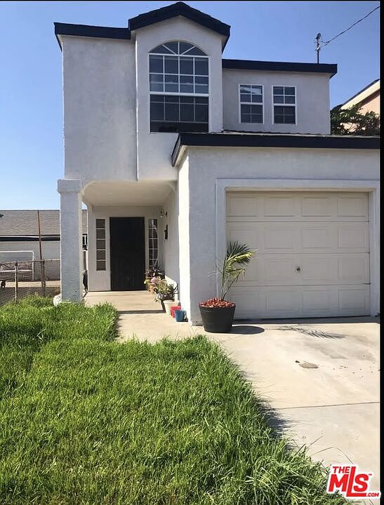 1st image of 10327 Anzac Ave