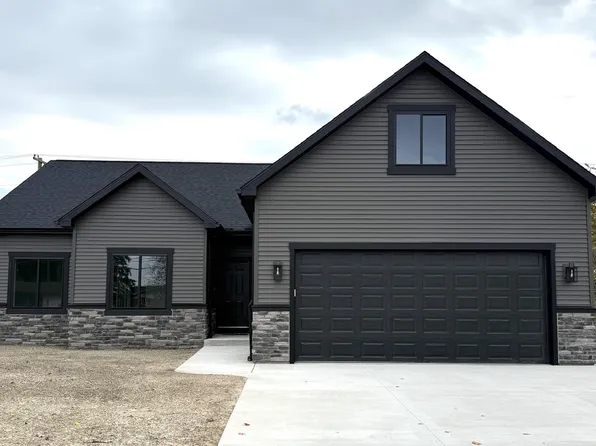 267 W Midland Rd, Auburn, MI 48611