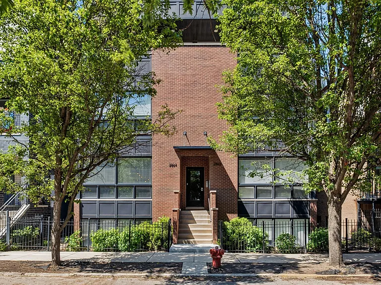 2864 W Lyndale St #2W — Photo 20