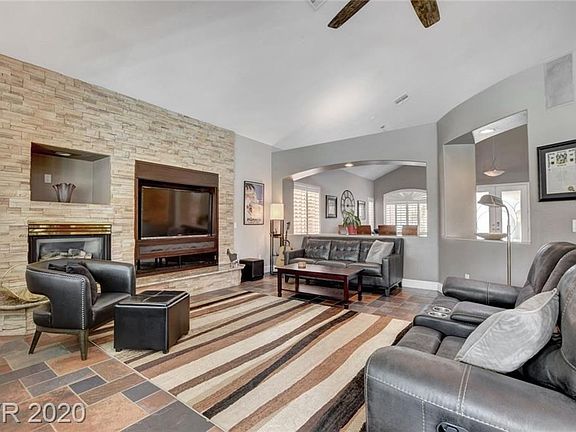 5th image of 9682 Camino Capistrano Ln
