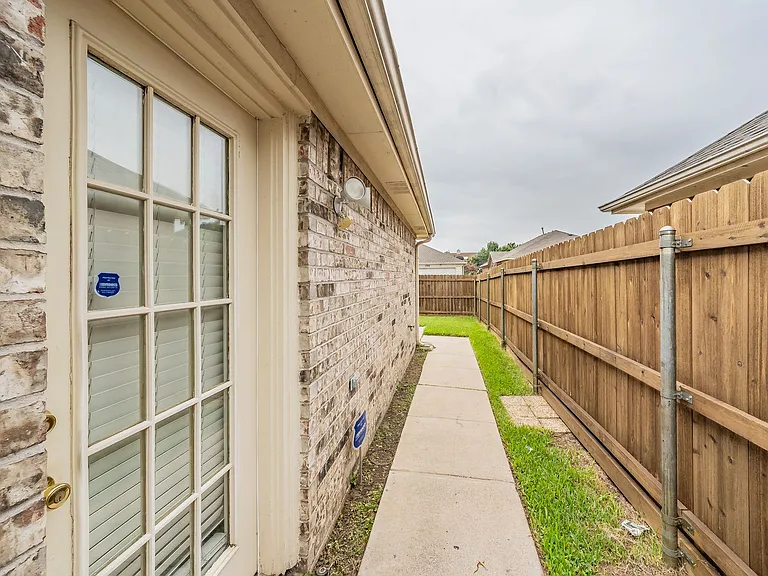 4728 Grant Park Ave — Photo 35